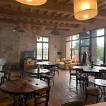 Domaine Les Castans Bed & Breakfast Saint-Thibéry