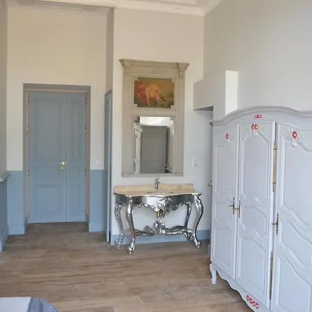 Domaine Les Castans Bed & Breakfast