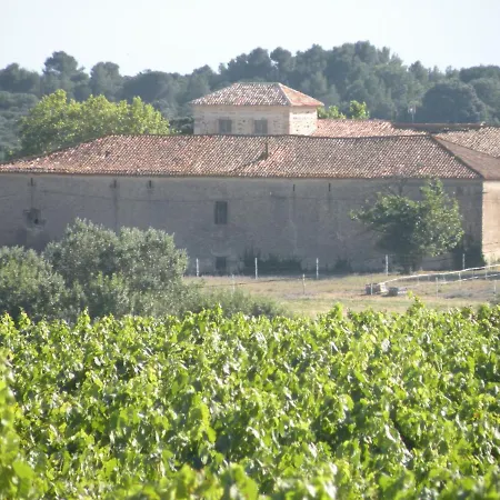 Domaine Les Castans לינה וארוחת בוקר 3*