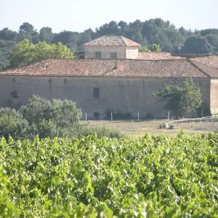 Domaine Les Castans Bed & Breakfast *