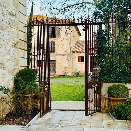 Domaine Les Castans Bed & Breakfast Saint-Thibéry