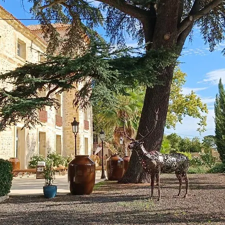 Domaine Les Castans 3* Saint-Thibéry